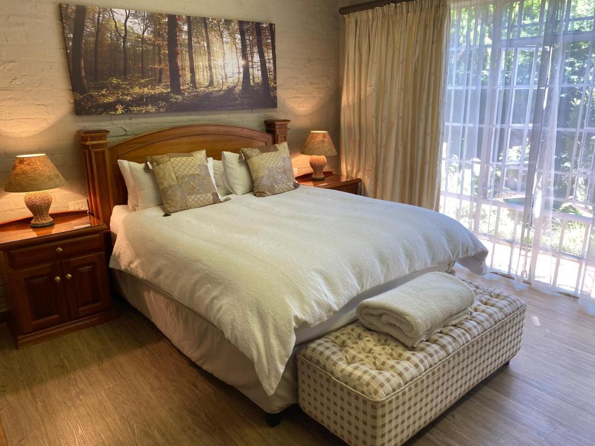 Anne'S Place Potchefstroom Zewnętrze zdjęcie