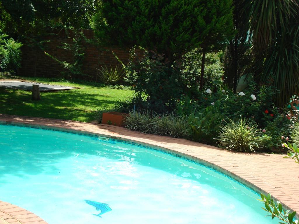 Anne'S Place Potchefstroom Zewnętrze zdjęcie